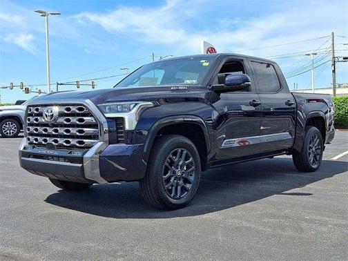 2025 Toyota Tundra Hybrid Platinum