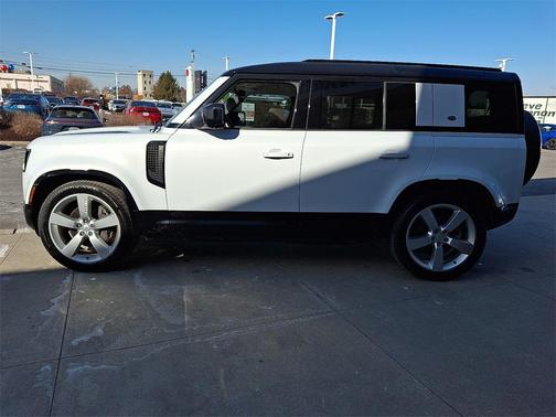 2023 Land Rover Defender 110 X-Dynamic SE