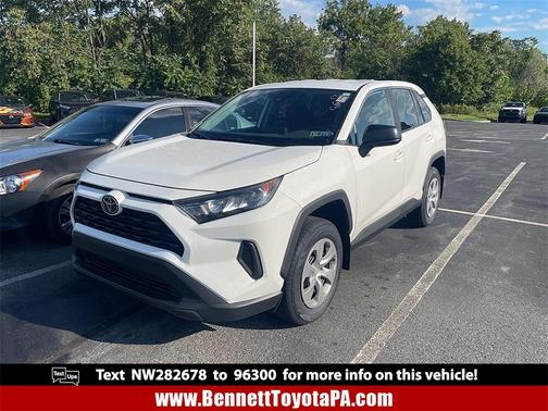 2022 Toyota RAV4 LE