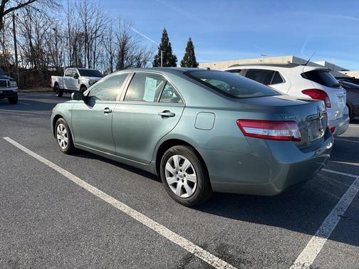 2010 Toyota Camry LE