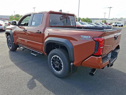 2025 Toyota Tacoma TRD Off Road