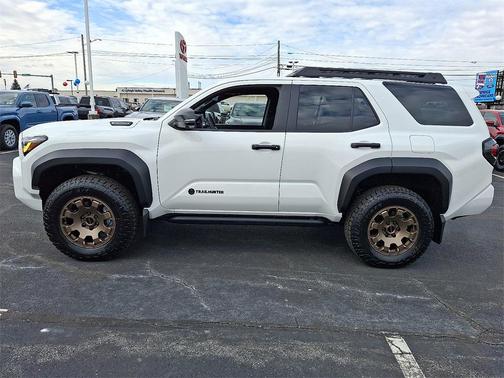 2026 Toyota 4Runner Hybrid Trailhunter