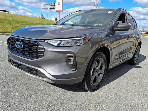 2024 Ford Escape ST-Line Select