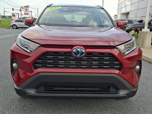 2021 Toyota RAV4 Hybrid XLE Premium