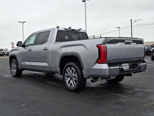 2025 Toyota Tundra Hybrid 1794 Edition