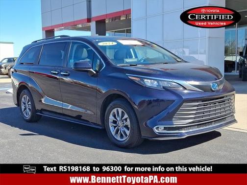 2024 Toyota Sienna XLE 8 Passenger