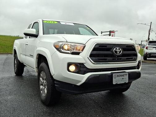 2016 Toyota Tacoma SR5