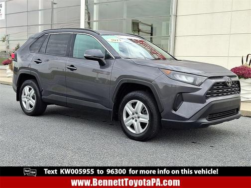 2019 Toyota RAV4 LE