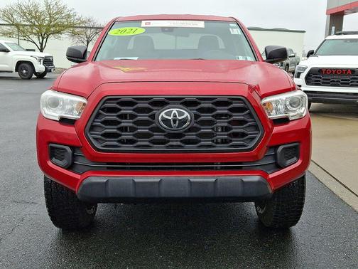 Barcelona Red Metallic 2021 Toyota Tacoma SR