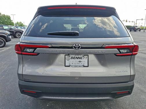 2025 Toyota Grand Highlander Limited