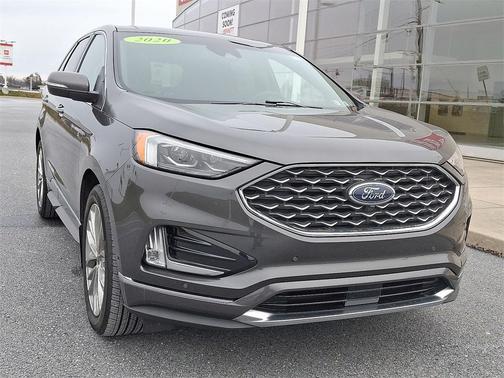 2020 Ford Edge Titanium
