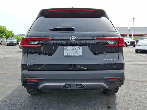 2025 Toyota Grand Highlander Platinum