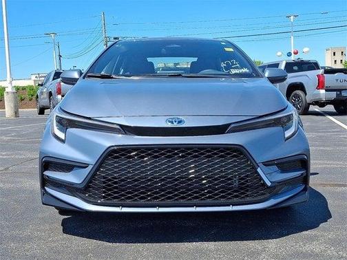 2025 Toyota Corolla Hybrid SE