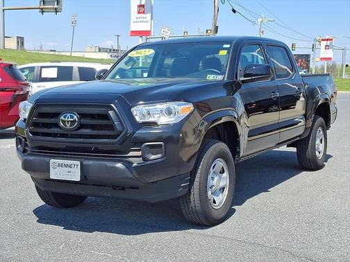 2022 Toyota Tacoma SR