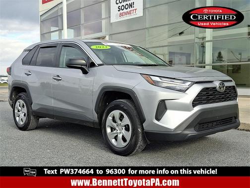 2023 Toyota RAV4 LE