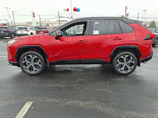 2025 Toyota RAV4 Hybrid SE