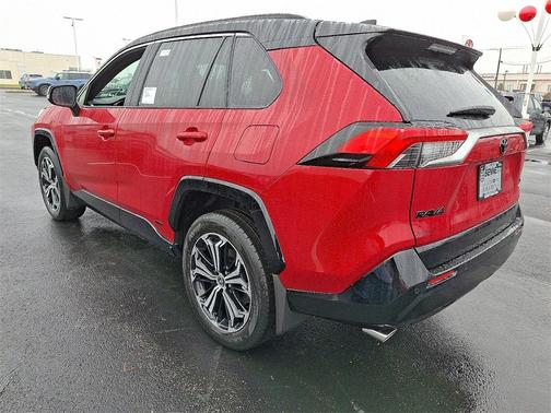 2025 Toyota RAV4 Hybrid SE