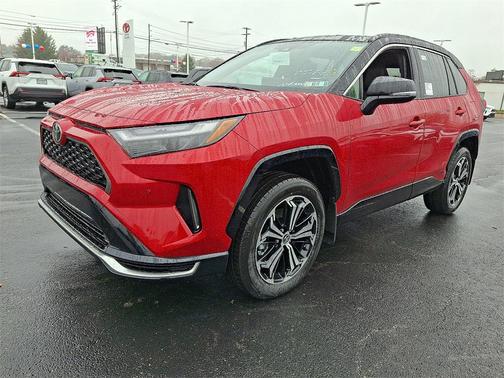 2025 Toyota RAV4 Hybrid SE