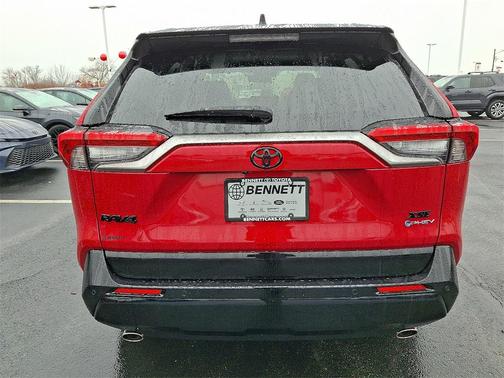 2025 Toyota RAV4 Hybrid SE