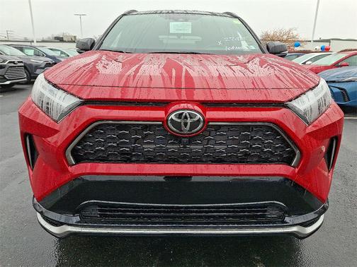 2025 Toyota RAV4 Hybrid SE