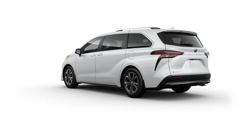 2025 Toyota Sienna Platinum