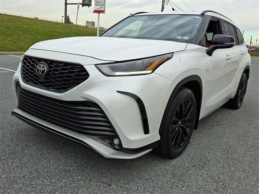 2023 Toyota Highlander XSE
