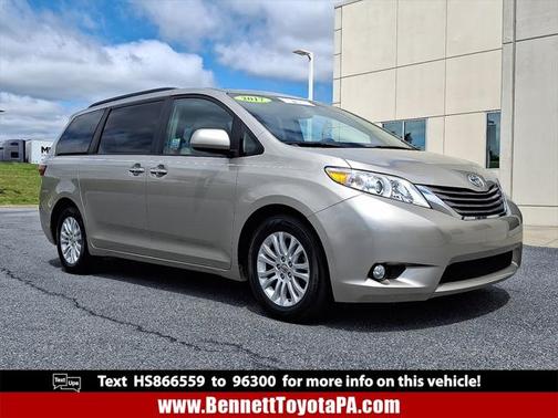 2017 Toyota Sienna XLE