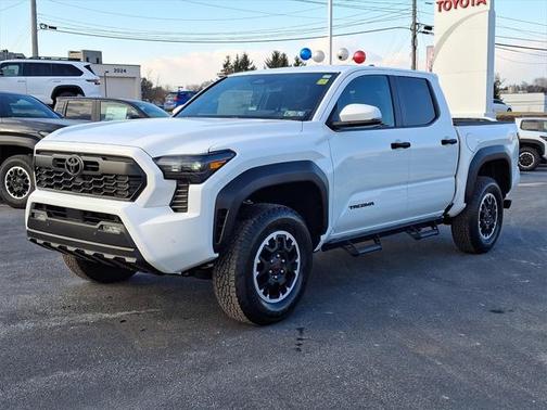 2025 Toyota Tacoma TRD Off Road