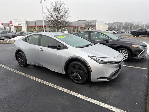 2024 Toyota Prius LE