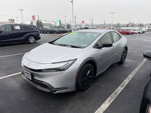 2024 Toyota Prius LE