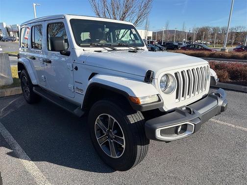 2023 Jeep Wrangler 4-Door Sahara 4x4
