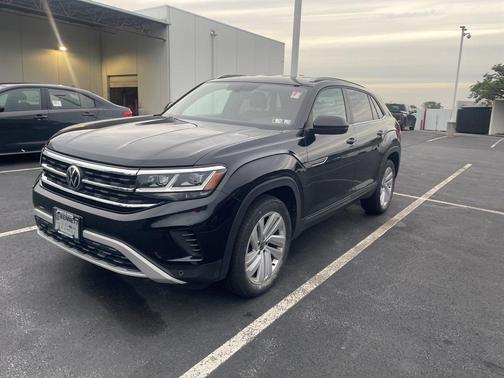 2021 Volkswagen Atlas Cross Sport 2.0T SE w/Technology 4MOTION