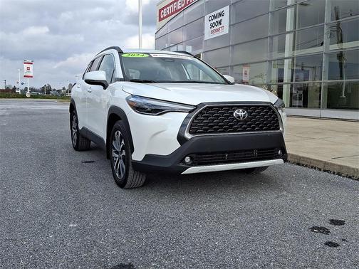 2024 Toyota Corolla Cross XLE