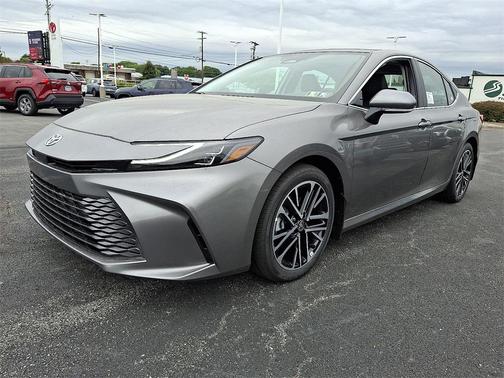 2025 Toyota Camry XLE