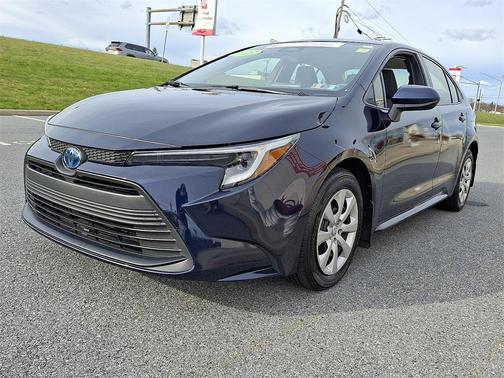 2024 Toyota Corolla Hybrid LE