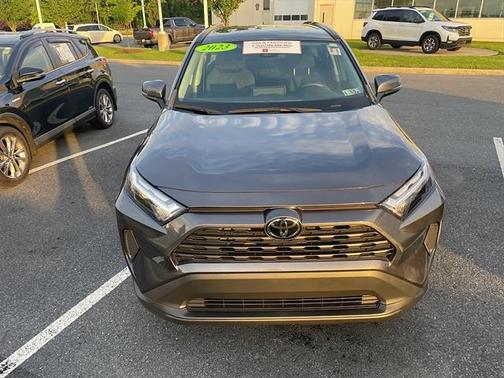 2023 Toyota RAV4 XLE