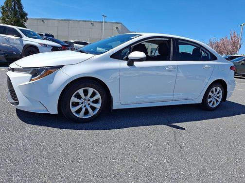 Ice Cap 2023 Toyota Corolla LE