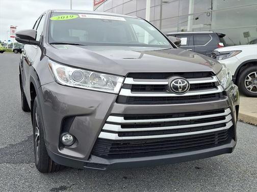 2019 Toyota Highlander LE Plus
