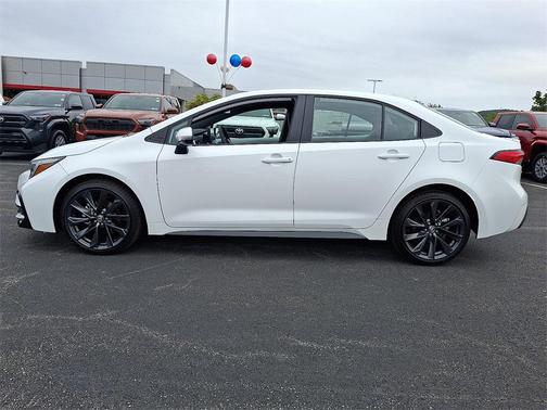 2025 Toyota Corolla SE
