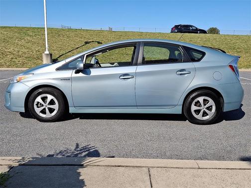 2012 Toyota Prius Two