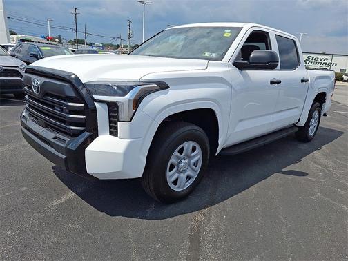 2025 Toyota Tundra SR