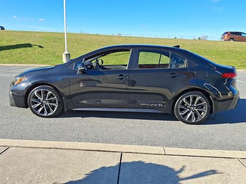 2020 Toyota Corolla XSE