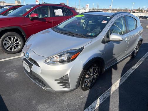 2018 Toyota Prius c Two