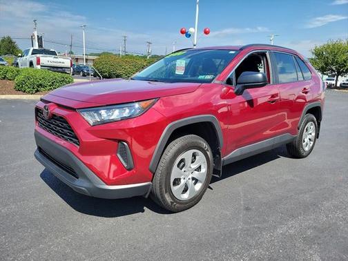 2020 Toyota RAV4 LE