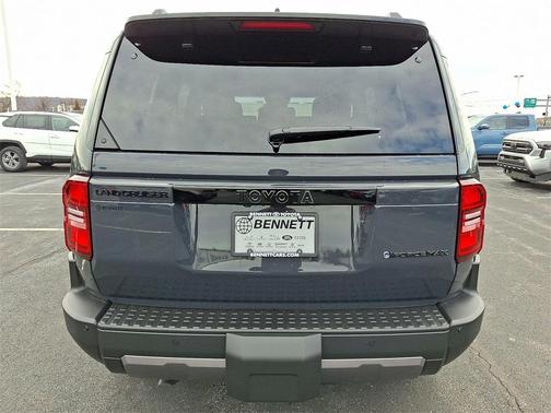 2026 Toyota Land Cruiser Base