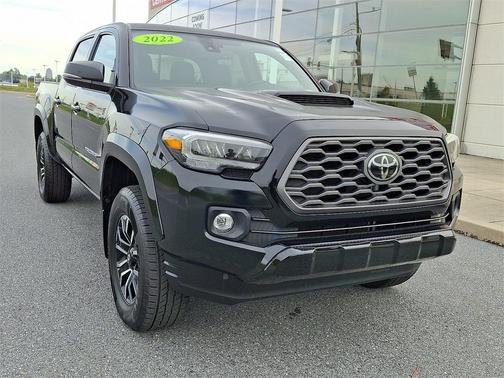 2022 Toyota Tacoma TRD Sport