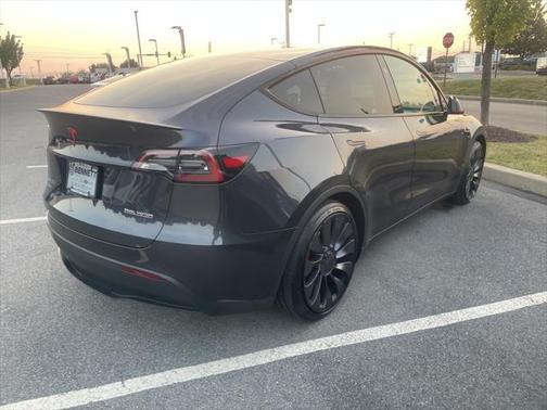 2024 Tesla Model Y Performance Dual Motor All-Wheel Drive