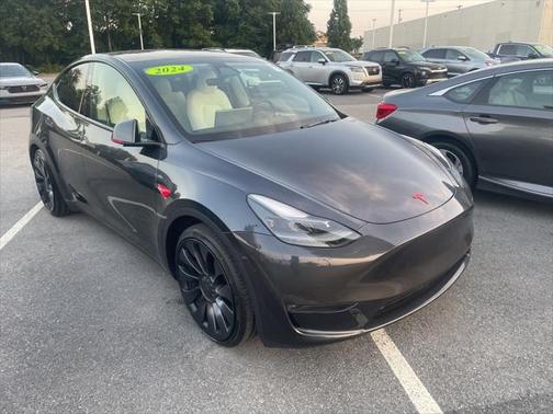 2024 Tesla Model Y Performance Dual Motor All-Wheel Drive