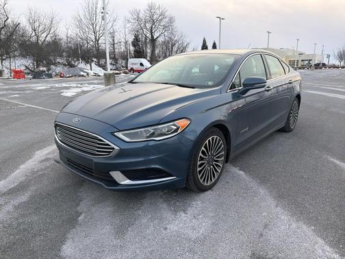 2018 Ford Fusion Hybrid SE