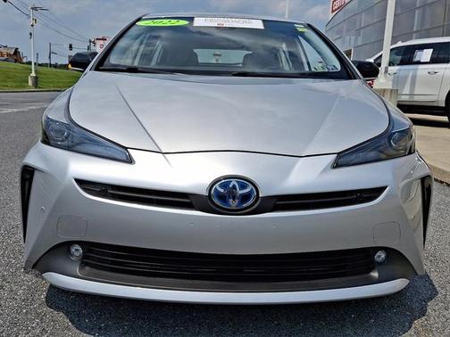 2022 Toyota Prius L
